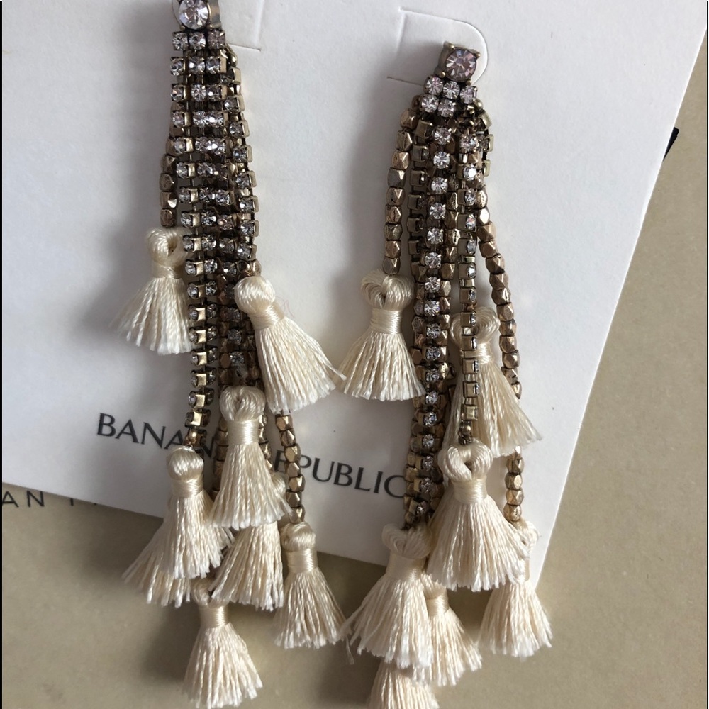 Brand New Banana Republic Bracelet & Earring...